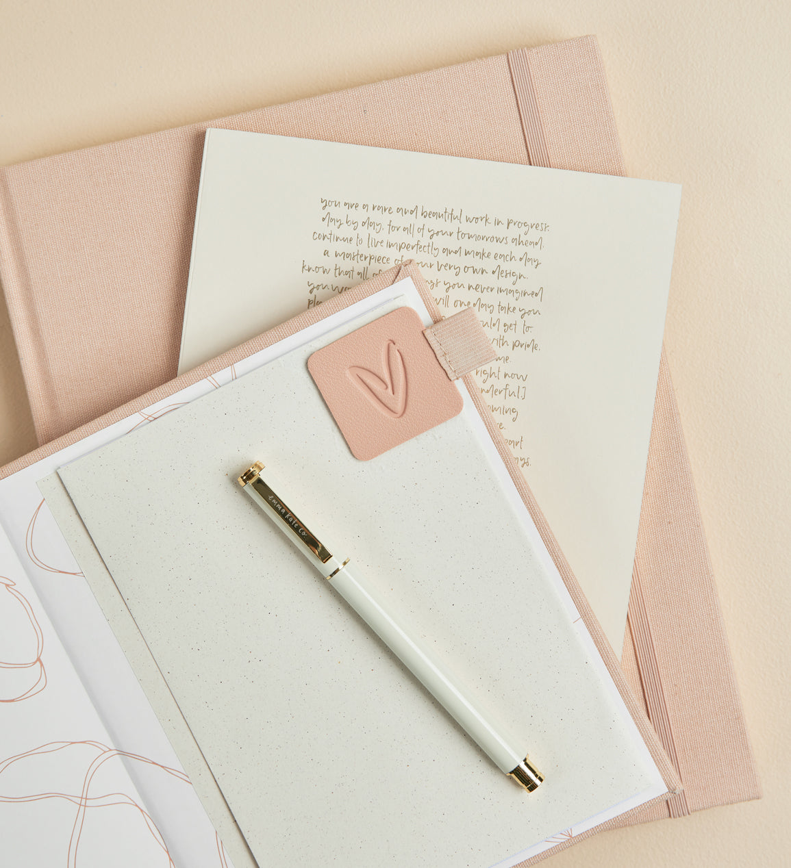 IMPERFECT | Pen Loop | Nude