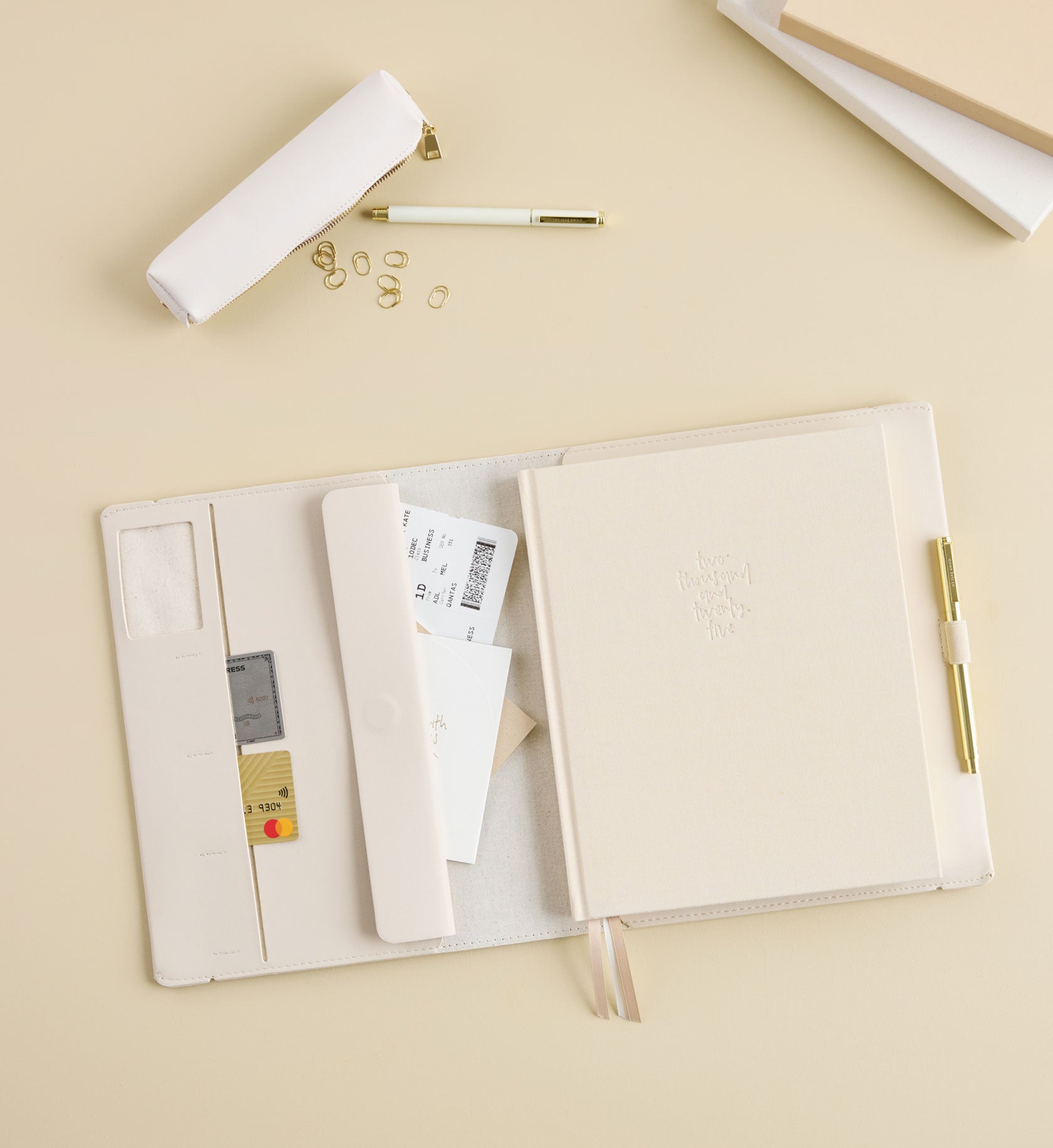 IMPERFECT | Compendium | Grande | Silk