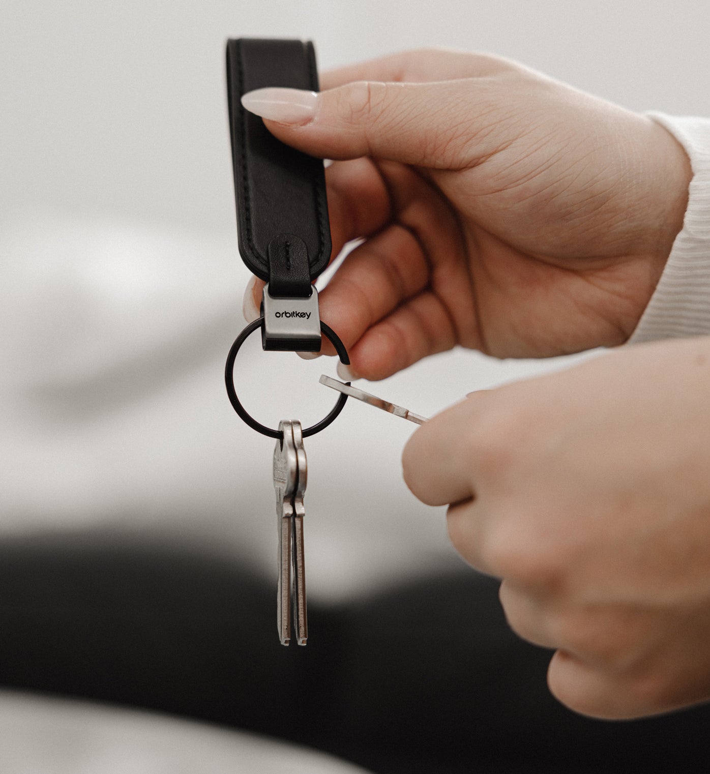 Orbitkey Loop Keychain | Black
