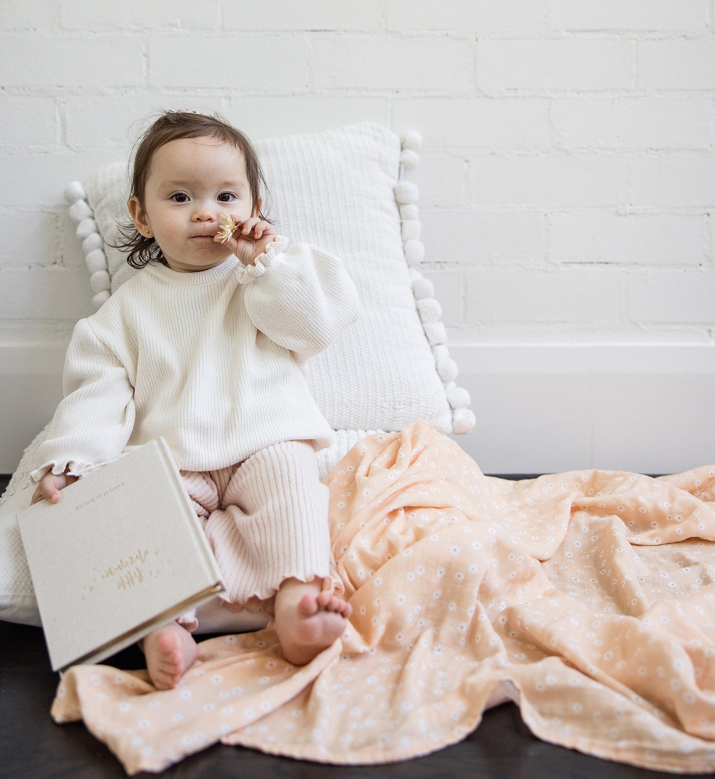 Baby Swaddle | Daisies