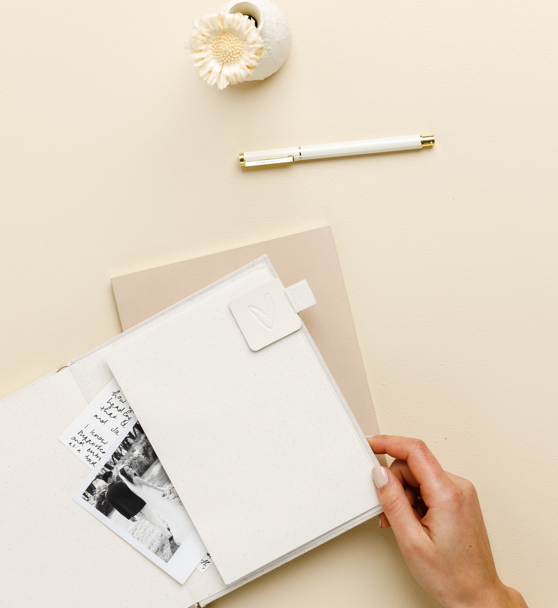 IMPERFECT | Pen Loop | Creme