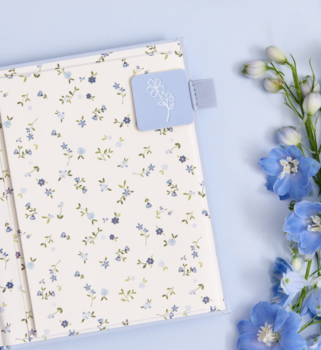 Pen Loop | Cloud Nine | PRE-ORDER